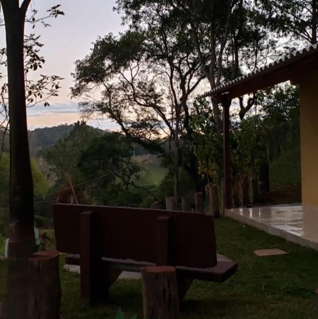 Cabana Da Montanha - Sitio Pasangas Santo Antônio do Pinhal المظهر الخارجي الصورة